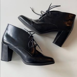 Clarks leather lace up bootie